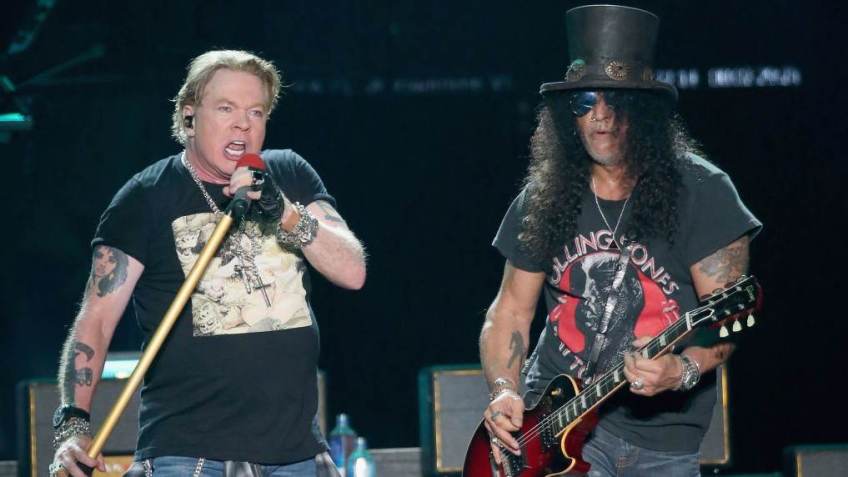 Axl Rose e Slash, do Guns N' Roses / Gary Miller/Getty Images
