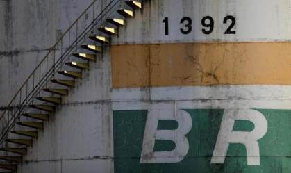 Presidente da BR Distribuidora defendeu regra de bandeiras em postos de gasolina