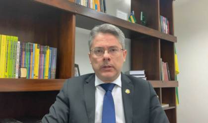 O senador Alessandro Vieira conversou com a CNN sobre a CPI da Pandemia 