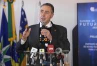 ‘Não queremos vencer, e sim unir pessoas’, diz Barroso ao comentar voto impresso