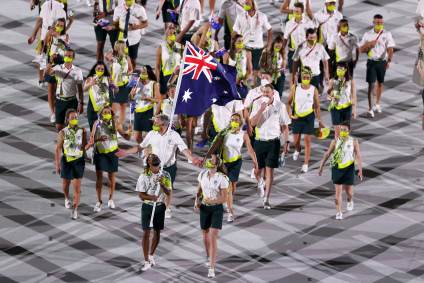 Atletas olímpicos australianos durante a Abertura dos Jogos Olímpicos