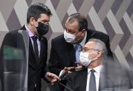 G7 tenta aparar arestas para leitura de relatório final da CPI da Pandemia