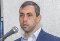 Em conversa com chefe de facção, ex-secretário do RJ admite celular em presídios