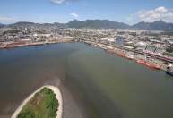 Esgoto na Baía de Guanabara ameaça tartarugas marinhas no Rio de Janeiro