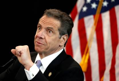 Governador de Nova York, Andrew Cuomo, durante entrevista coletiva