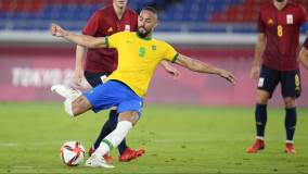 Aos 47, após falha do zagueiro Pau Torres, Matheus Cunha completou de primeira e abriu o placar