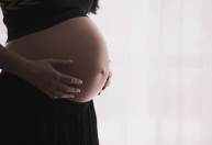 Salário-maternidade não precisa de assessoria; veja como pedir