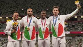 No revezamento 4x100 masculino, também disputado sexta-feira (6), ouro ficou com a Itália