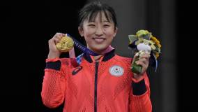 Japonesa Yui Susaki ficou com ouro na luta olímpica estilo livre (50kg)