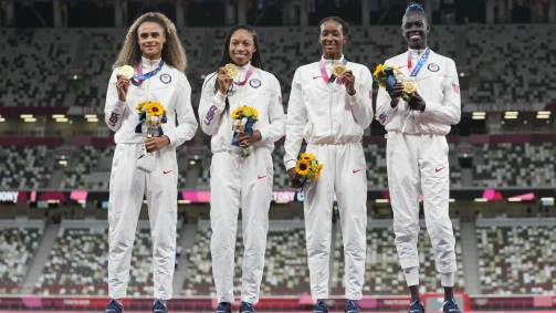 Velocistas dos EUA conquistaram ouro no revezamento 4x400m