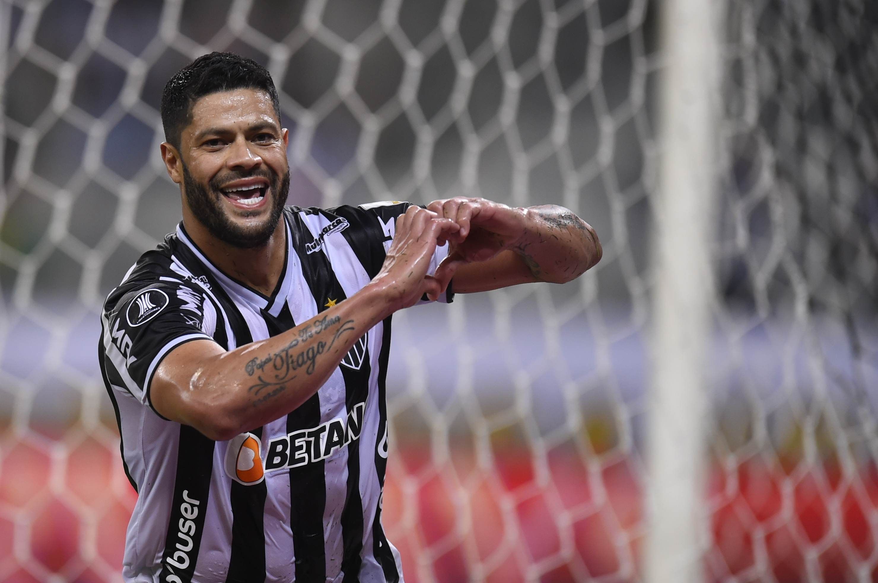 Hulk tem 50 gols em 67 partidas no Mineirão