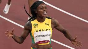 Depois dos 100m, Elaine Thompson-Herah (Jamaica) venceu também a prova dos 200m