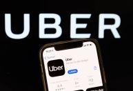 Usuários da Uber poderão solicitar corridas via WhatsApp a partir desta quinta