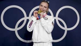 Jade Carey (EUA) fez apresentação impecável e ficou com o ouro no solo da ginástica artística