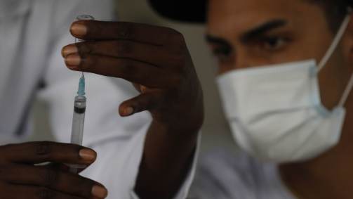 Rio vacinação adolescentes de 16 anos sem deficiência contra Covid-19