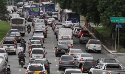 Em São Paulo, motoristas ficam, em média, 8 minutos por dia em congestionamentos