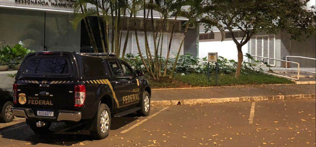 Polícia Federal deflagra segunda fase da Operação Cartão Vermelho, que apura indícios de desvios de verbas de hospital de campanha em Fortaleza / Polícia Federal