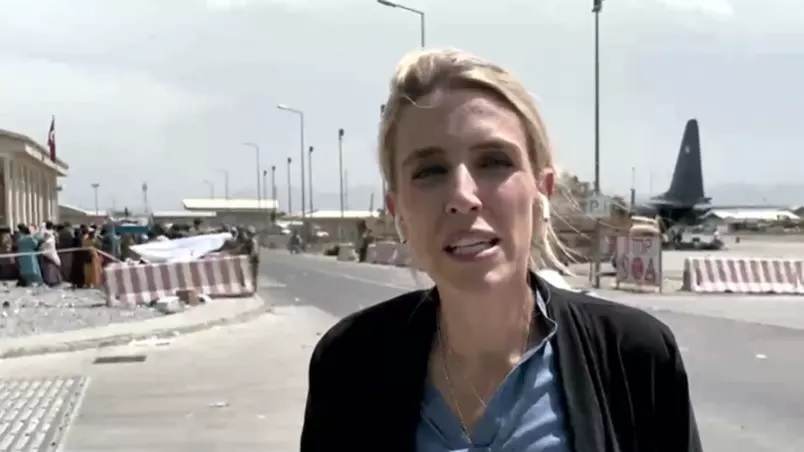 A repórter da CNN Clarissa Ward em Cabul / Reprodução/ CNN