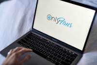 Dono do OnlyFans negocia venda da plataforma por US$ 8 bi, dizem fontes