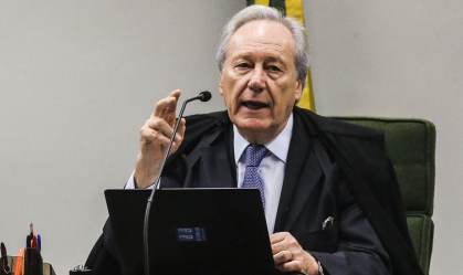 Lewandowski rejeita ações de Luís Miranda que pediam afastamento de Guedes