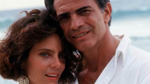 Tarcísio Meira e Bruna Lombardi em &quot;Roda de Fogo&quot;