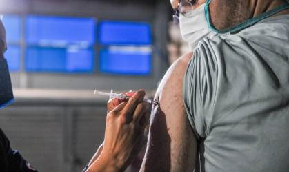 Queiroga buscou aval de comitê técnico da Covid sobre dose de reforço