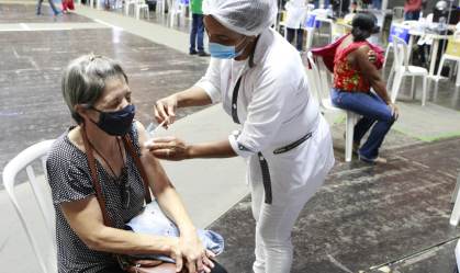 Brasil ultrapassa marca de 60 milhões com vacinação completa contra a Covid-19
