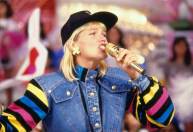 Xuxa se autodeclara “Barbie brasileira” em entrevista a jornal americano