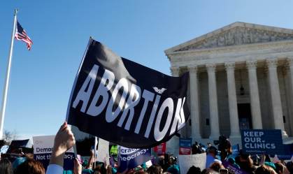Câmara dos EUA aprova projeto de lei em defesa do direito ao aborto