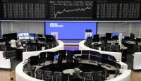 Ações europeias fecham em baixa com receio sobre política comercial dos EUA