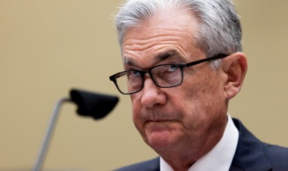 Powell participa de evento para discutir cenários econômicos