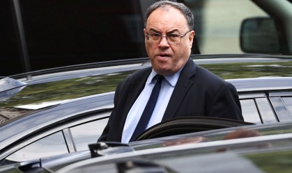 Chefe do BoE vê volta da economia britânica a nível pré-pandemia em 2022