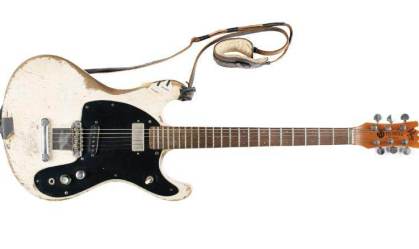 Parte da história do punk rock em NY: guitarra de Johnny Ramone vai a leilão