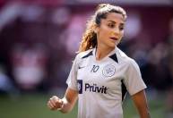 ‘Represento tudo o que o Talibã não quer que uma mulher seja’, diz jogadora de futebol afegã