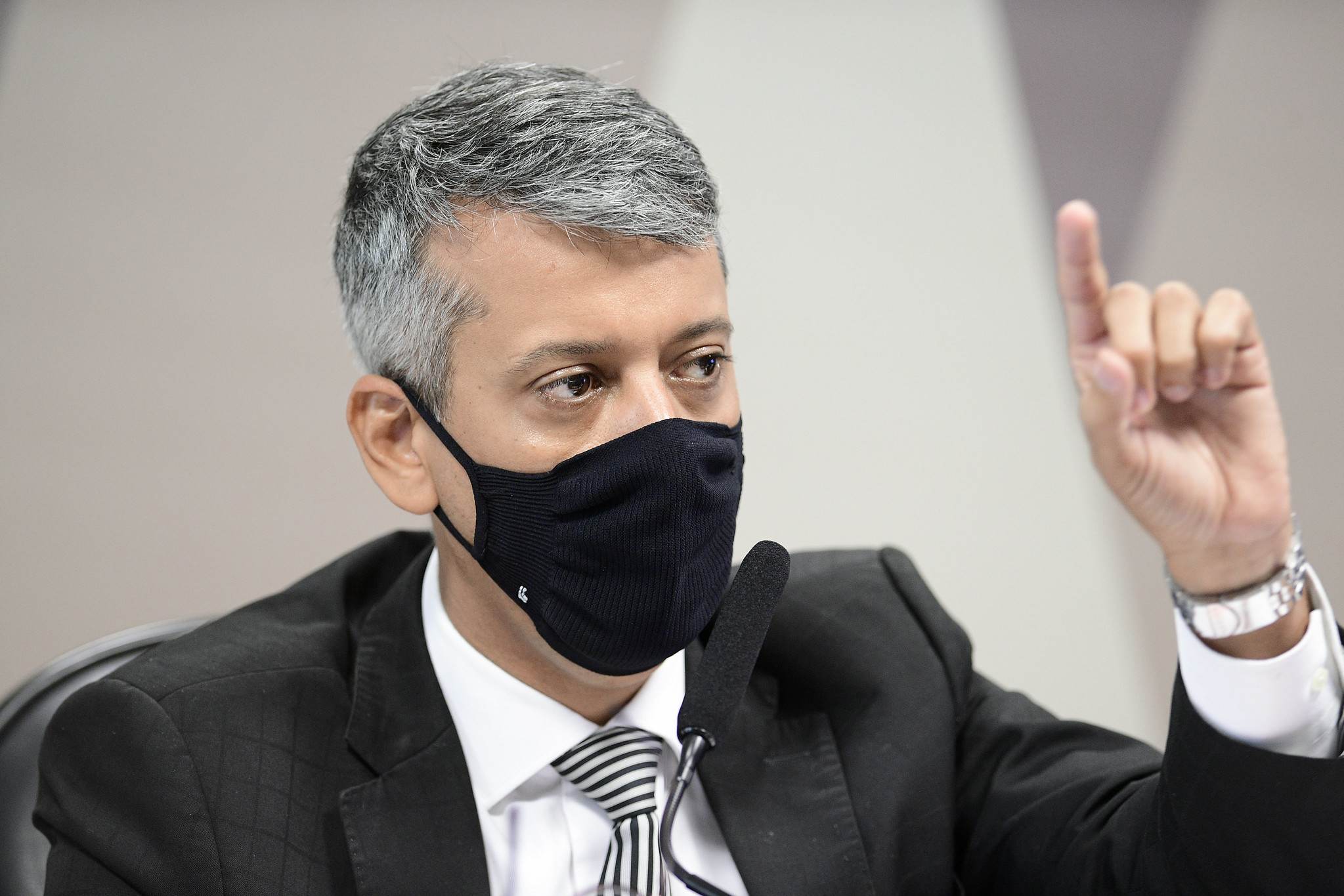 CPI da Pandemia recorre ao STF contra anulação da prisão de Roberto Dias