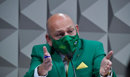 Hang reclama de CPI e diz que ainda vai pensar sobre eleições em 2022