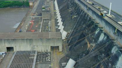 Usinas hidrelétricas de São Paulo correm o risco de serem desligadas com baixo volume de água