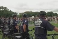 Apoiadores de Trump protestam nos EUA a favor de acusados de ataque ao Capitólio