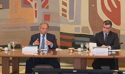 Guedes defende exportações e investimentos na Ásia e no Oriente Médio
