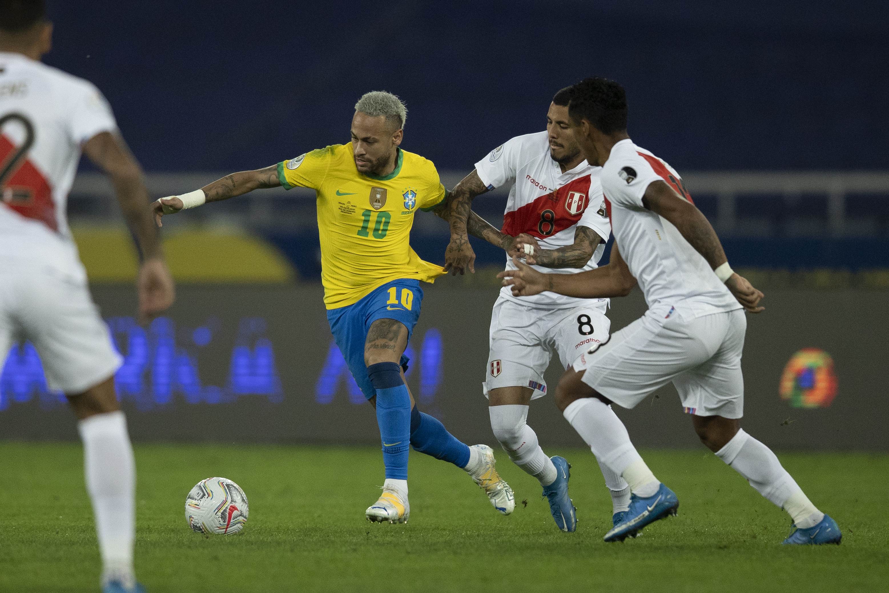 Brasil e Peru se enfrentam na Arena Pernambuco pela 10ª rodada das Eliminatórias