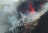 Vulcão nas Ilhas Canárias: Espanha declara La Palma como zona de desastre