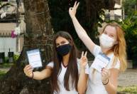 Rio de Janeiro retoma vacinação de adolescentes na quarta-feira (15)