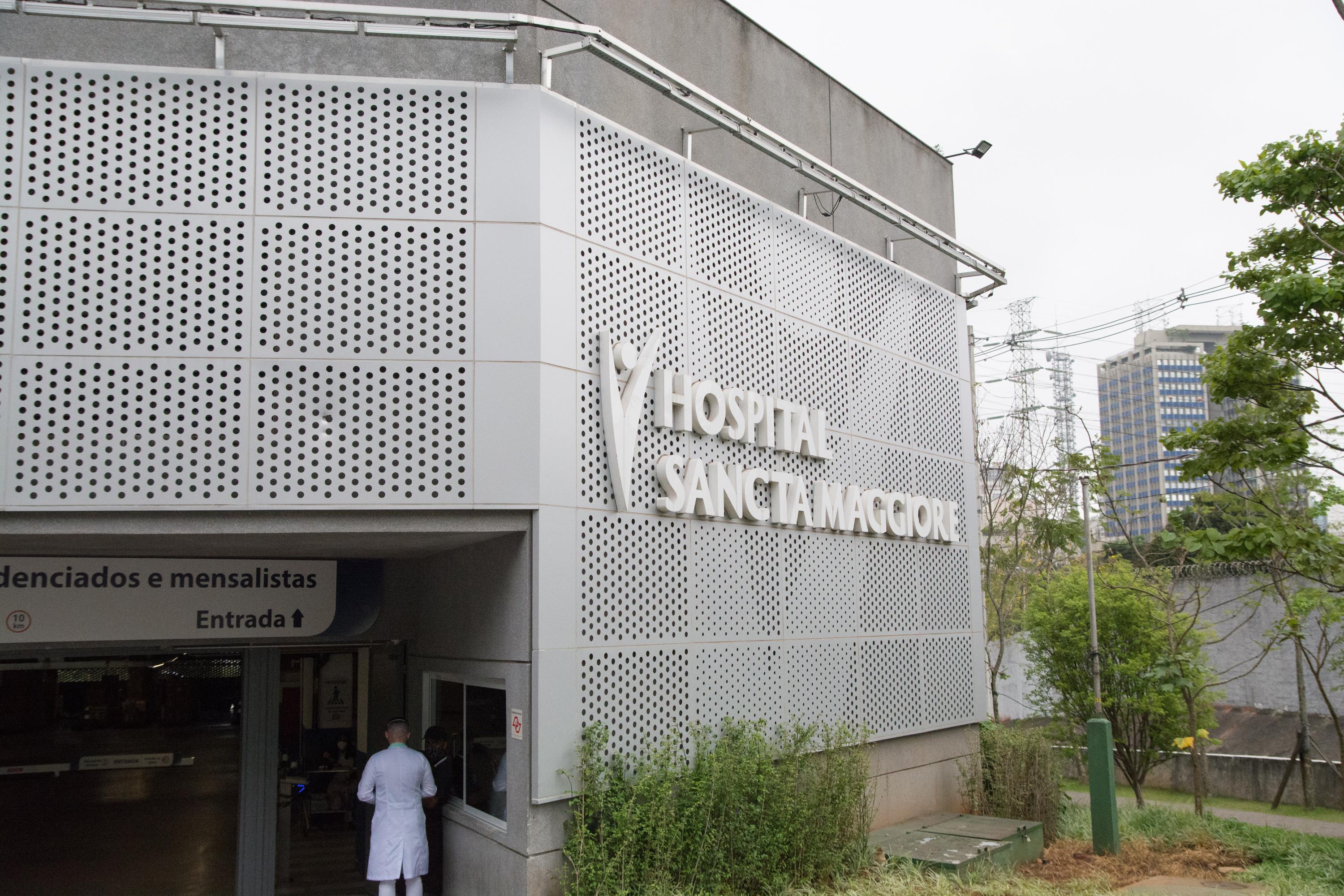 Imagem de destaque do post: Pacientes relatam tratamento com hidroxicloroquina em hospitais da Prevent Senior