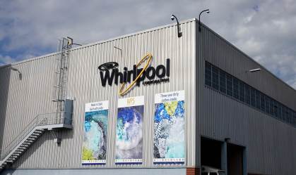 Whirlpool pagará US$ 1.000 para seus funcionários se vacinarem contra a Covid-19