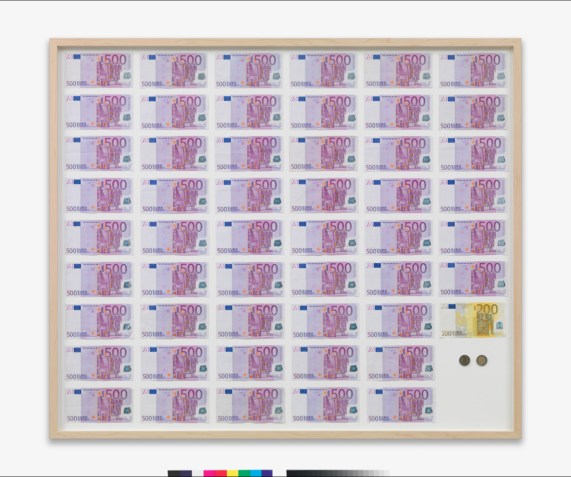Novas obras deveriam ser versões atualizadas de trabalhos feitos em 2007 e 2010; na foto, o quadro 'Salário médio anual de um austríaco', de 2007 / Jens Ziehe/Cortesia Sabsay Gallery
