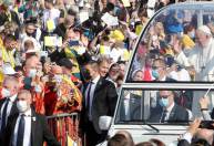 Não explorem a religião na política, pede papa Francisco em visita à Eslováquia