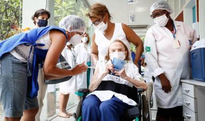 Mais velhos e com comorbidades: veja novo perfil de quem é internado por Covid-19