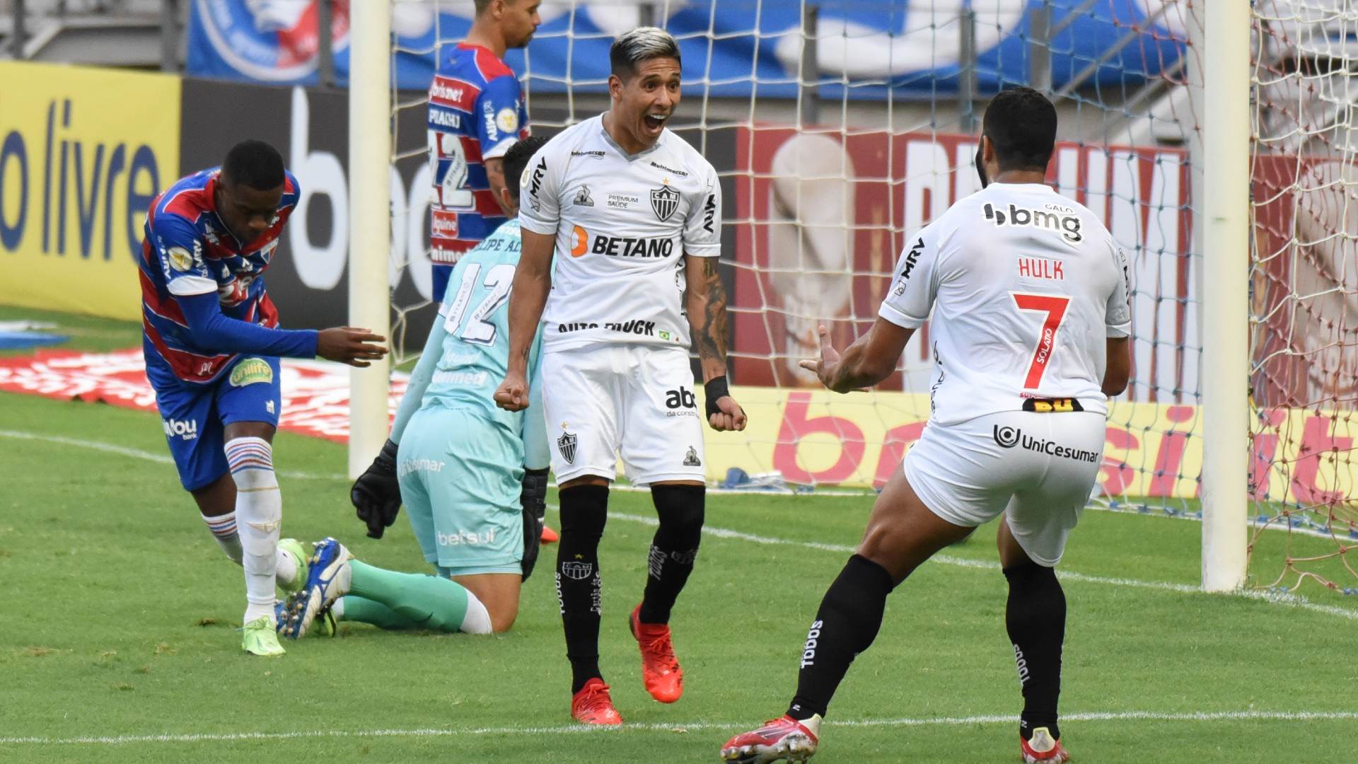 Atlético-MG venceu o Fortaleza fora de casa por 2 a 0 / Caio Rocha/Framephoto/Estadão Conteúdo
