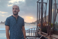 Buscas por noivo de influenciadora assassinada nos EUA entram na segunda semana