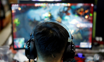 Ações de empresas chinesas de jogos despencam após restrições regulatórias